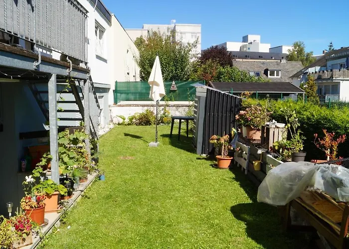 Individual - Zentrale, Ruhige In Innenstadt - Kueche, Parkplatz, Terrasse, Smarttv, Netflix Apartment Bitburg